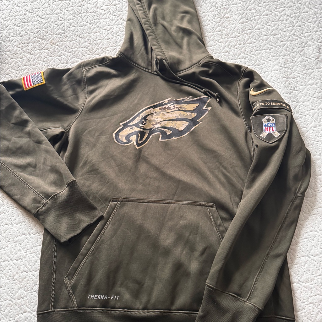 Nike Men's Dark Green Eagles Hoodie